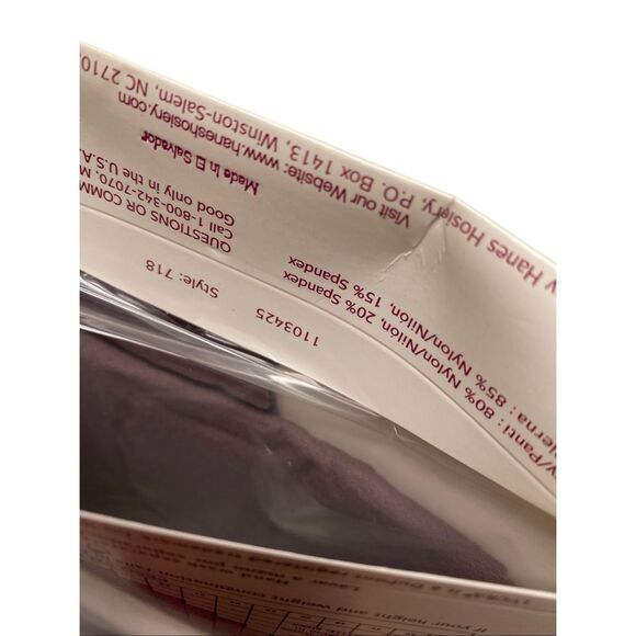 Hanes Silk Reflections Pantyhose Quicksilver Size EF Style 718 Silky Sheer Nylon - Picture 5 of 6